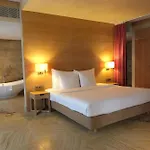 The Navigator - Colombus 5* Porto Santo