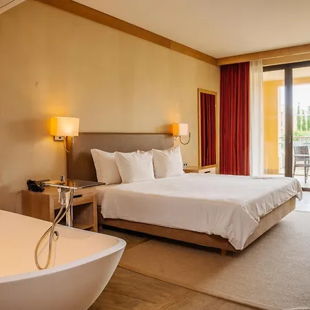 The Navigator 5* Porto Santo