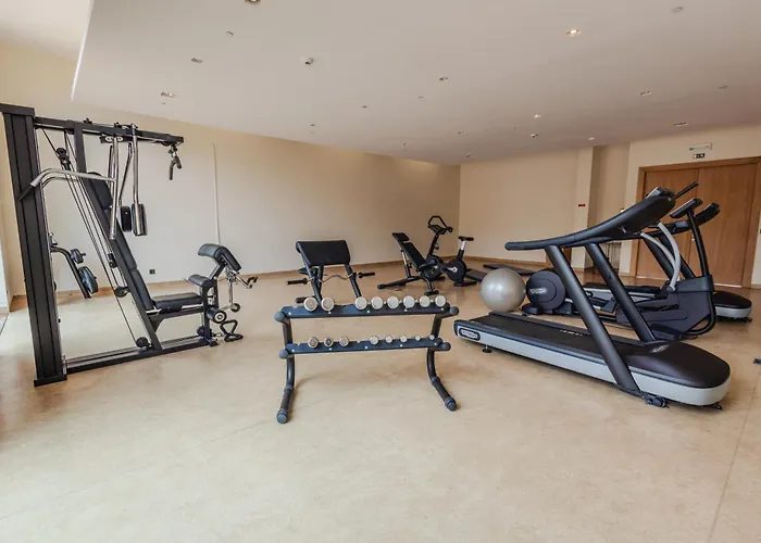 The Navigator 5* 圣港