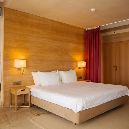 The Navigator Porto Santo